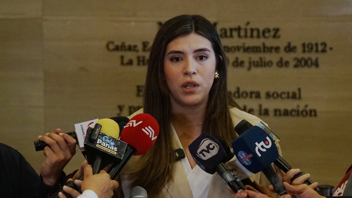La legisladora de ADN dijo que insistirá en que se fiscalice las declaraciones del expresidente Rafael Correa.