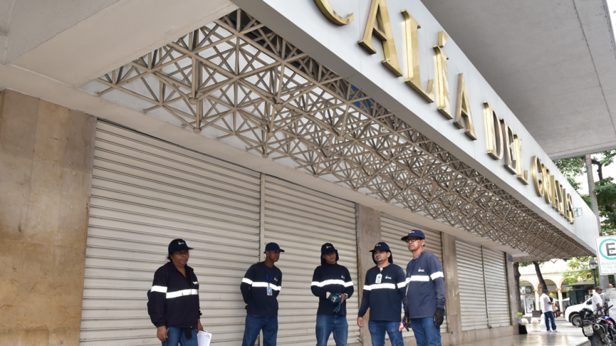 Personal del Municipio realizó las labores en el edificio de Fiscalía