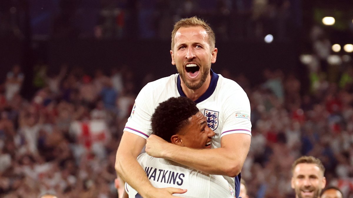 Harry Kane (foto) y Ollie Watkins sellaron el 2-1 sobre Países Bajos.
