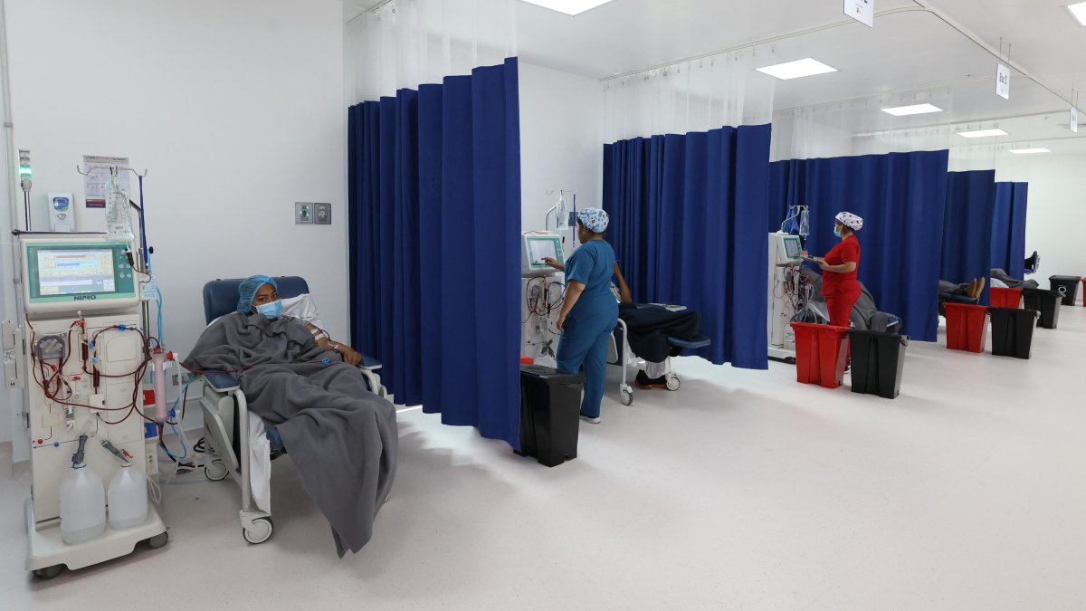 El hospital de Durán cuenta con 16 unidades para realizar diálisis a pacientes renales.