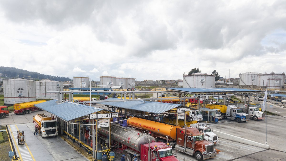 Mediante Decreto Ejecutivo, el presidente Daniel Noboa redujo al 0% el Impuesto a la Salida de Divisas para las importaciones de combustibles derivados de hidrocarburos para el consumo interno.