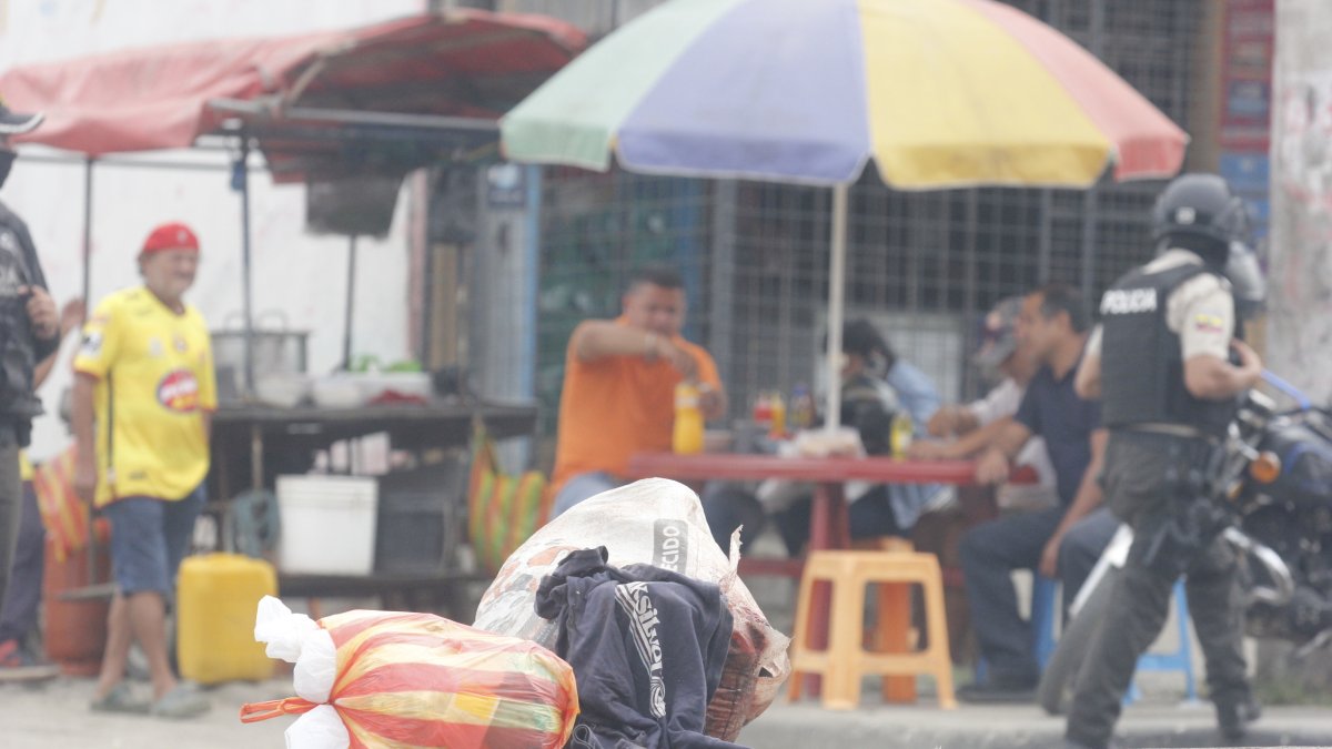 El torso fue hallado en el parterre central de la avenida Casuarina.