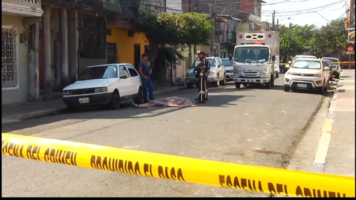 Boris Valdospino fue asesinado afuera de su vivienda.