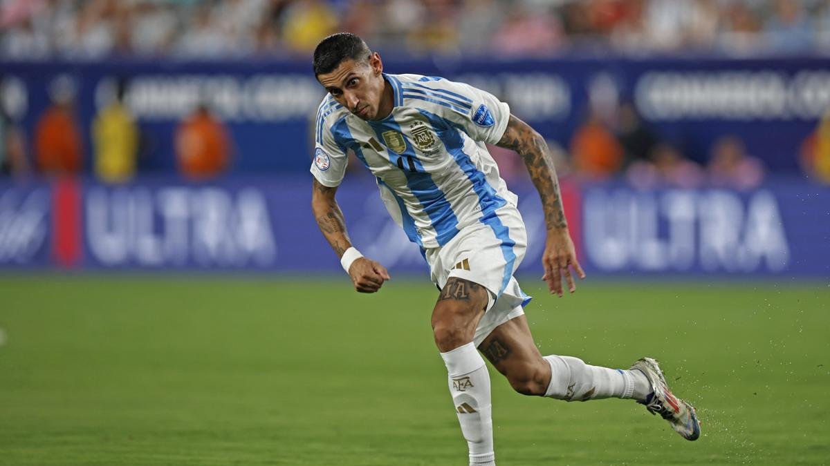 El argentino Angel Di Maria en acción en la semifinal de la Copa América 2024.