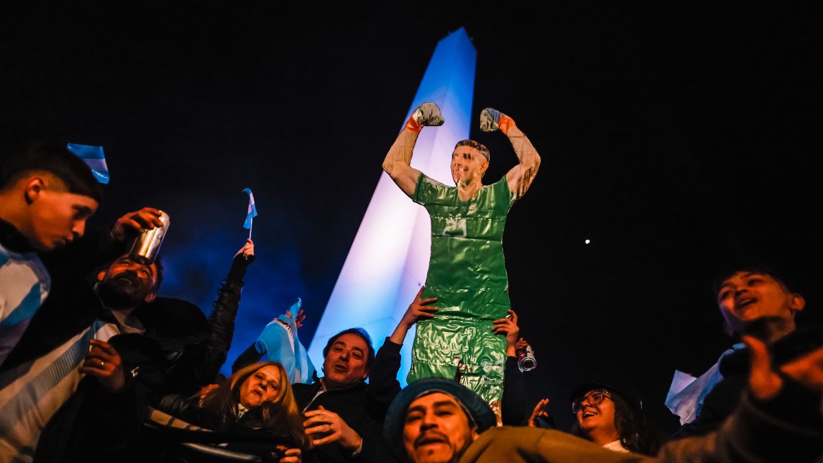 Hinchas argentinos durante los festejos tras conseguir el bicampeonato de América.