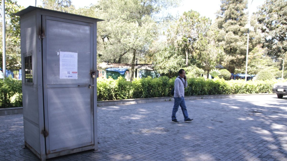 La estación de bicicletas públicas de El Ejido fue retirada la mañana de este lunes 15 de julio