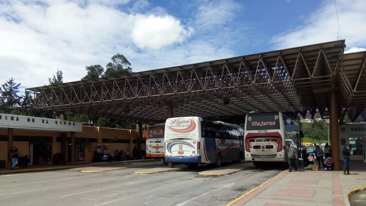 Terminal. El costo de los pasajes de buses se mantendrá.