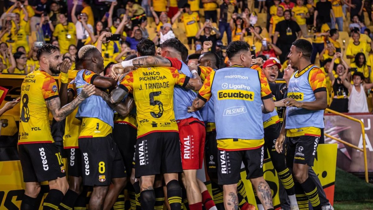Los jugadores de Barcelona en una celebración de gol en Copa Libertadores