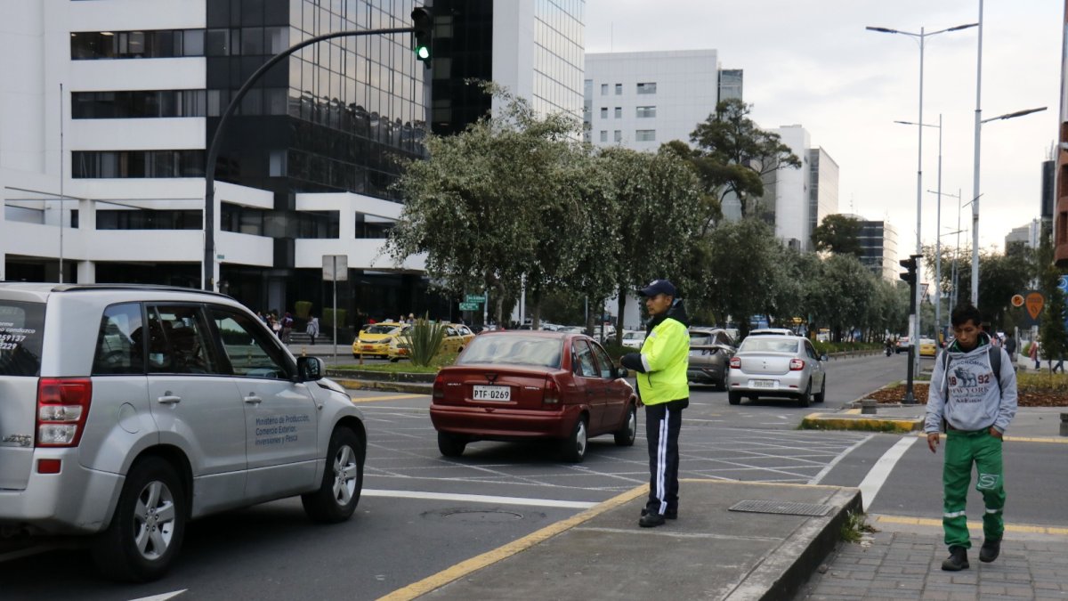 uiLa AMT implementó una nueva medida con respecto a los conductores que conduzcan un vehículo con la matrícula caducada
