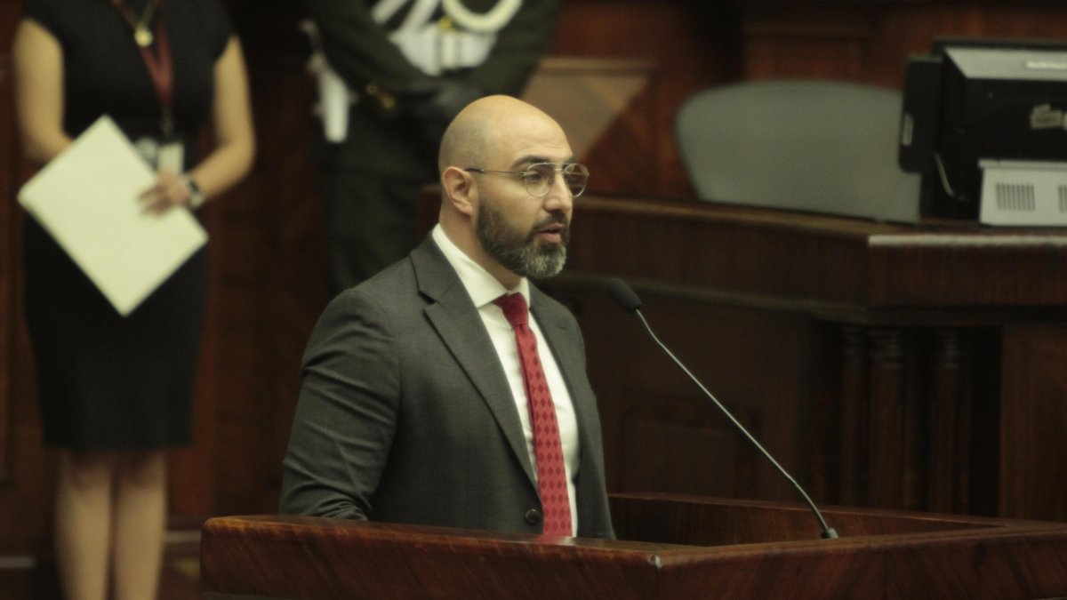La promesa. La Asamblea Nacional tomó el juramento de Mario Godoy como nuevo presidente de la Judicatura.