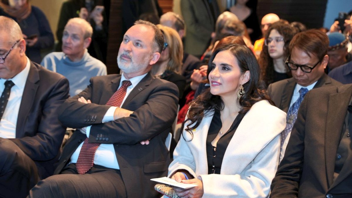 La vicepresidenta de Ecuador, Verónica Abad, deberá asumir la Presidencia, seg´ún la Constitución