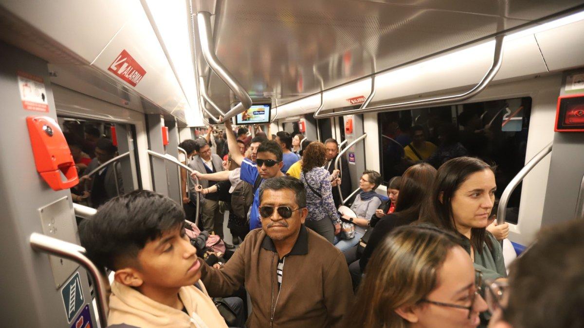 A partir de las 12:00 aumenta el calor y también la cantidad de usuarios.