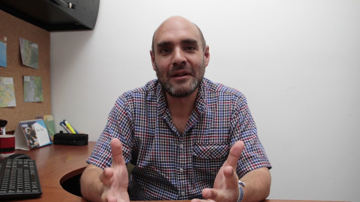 José Salazar, ingeniero en Ciencias Geográficas. Cuenta con un doctorado en Historia y Geografía por la Universidad de Cantabria.