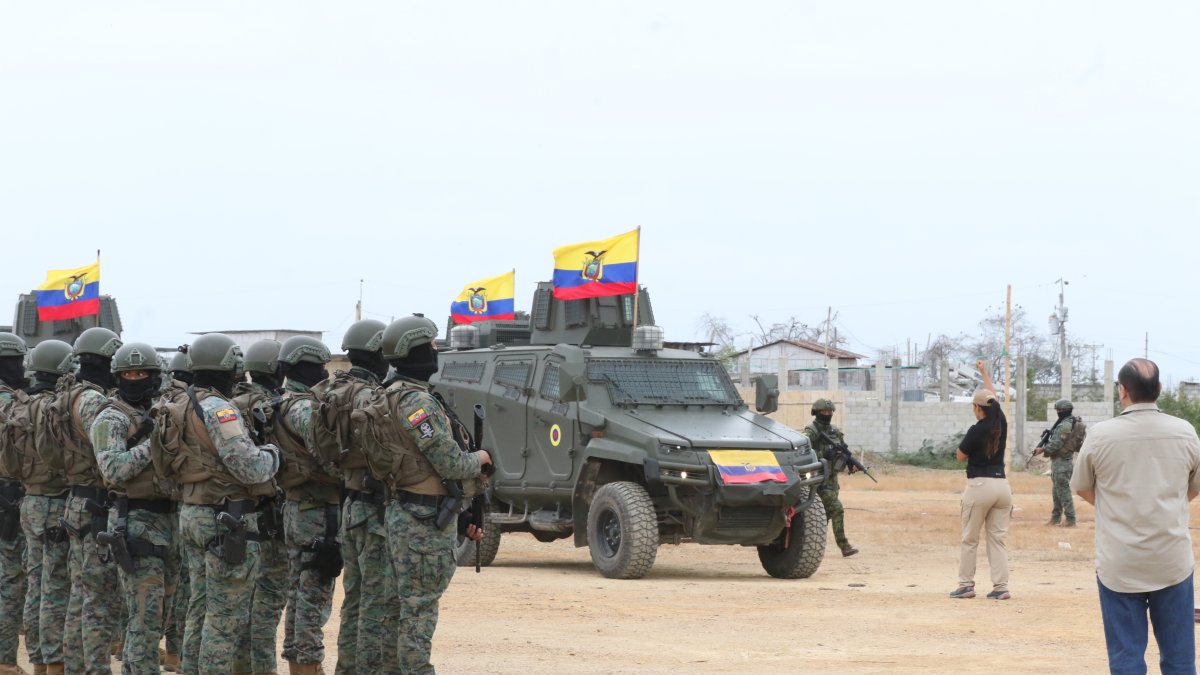 El fuerte despliegue militar en Durán generó interrogantes sobre el verdadero objetivo de Daniel Noboa, al intervenir en ese cantón del Guayas.