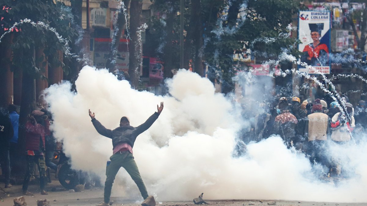 Manifestantes durante una potesta antigubernamental en Nairobi, Kenia.