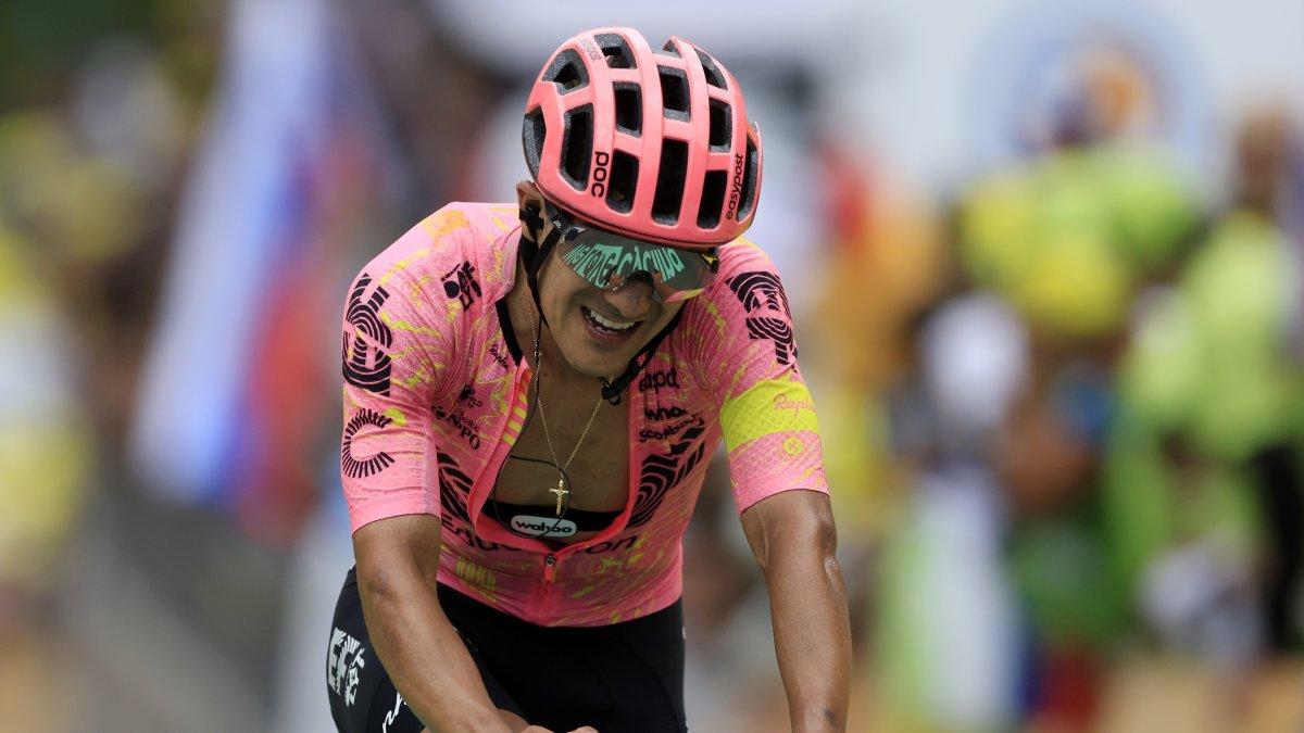 Richard Carapaz de EF Education - EasyPost tiene mucha fuerza, fe y calidad para las dos etapas que le faltan en el Tour de Francia.