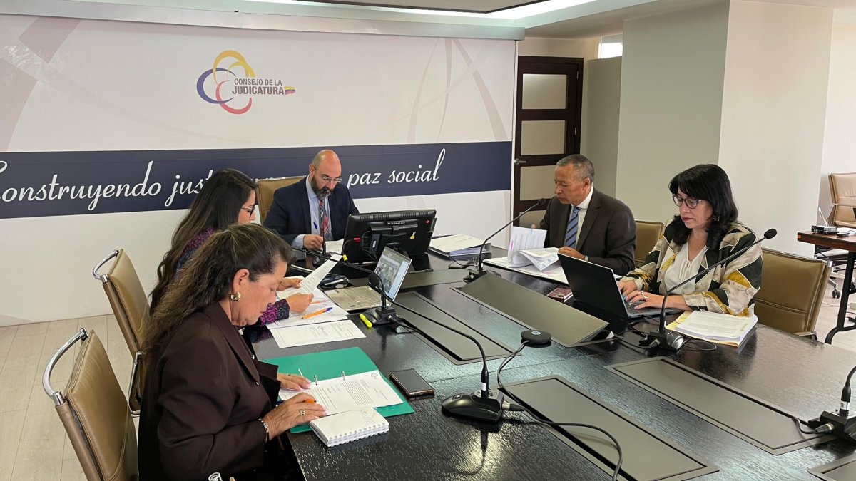 Godoy presidió la primera sesión de la Judicatura al tercer día luego de su posesión del 16 de julio de 2024.