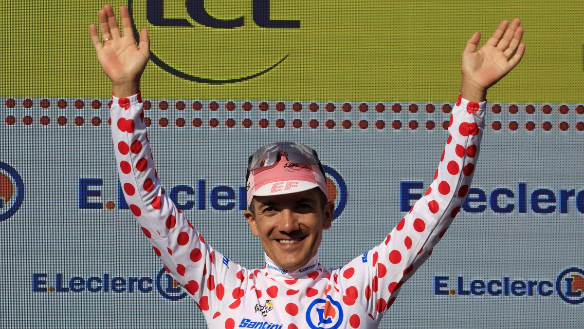 Richard Carapaz se consolidó como el Rey de la Montaña en la etapa 20 del Tour de Francia