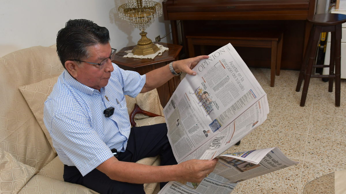 Pedro Jorge Loyola Barros tiene 81 años y casi la mitad de su vida ha sido suscriptor de Diario Expreso.