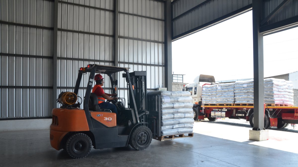 La planta tiene una capacidad de producción estimada en 3 mil toneladas anuales de plástico 100% post consumo