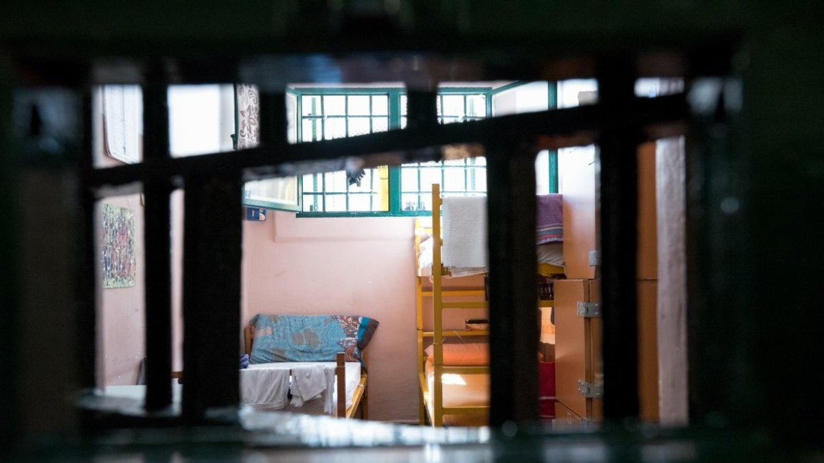 Panorama. La fotografía testimonia las condiciones de una cárcel en el sistema penitenciario italiano.