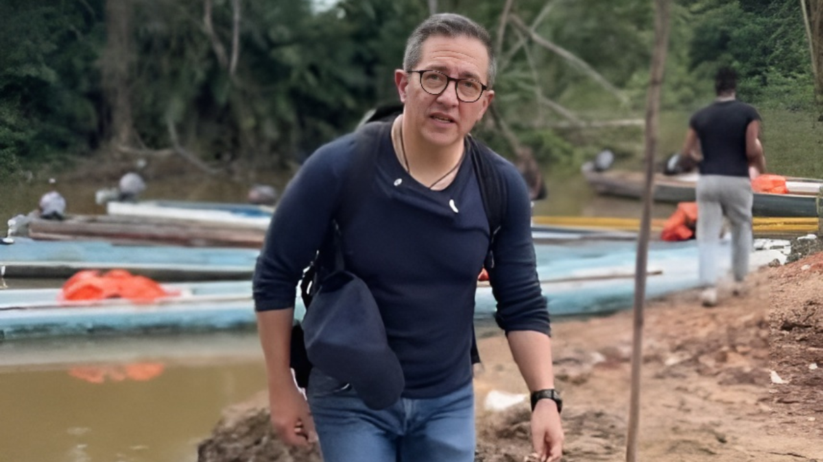 Propaganda. Pedro José Freile viajó a la selva de Darién para descubrir que quería ser lo que siempre fue: candidato.