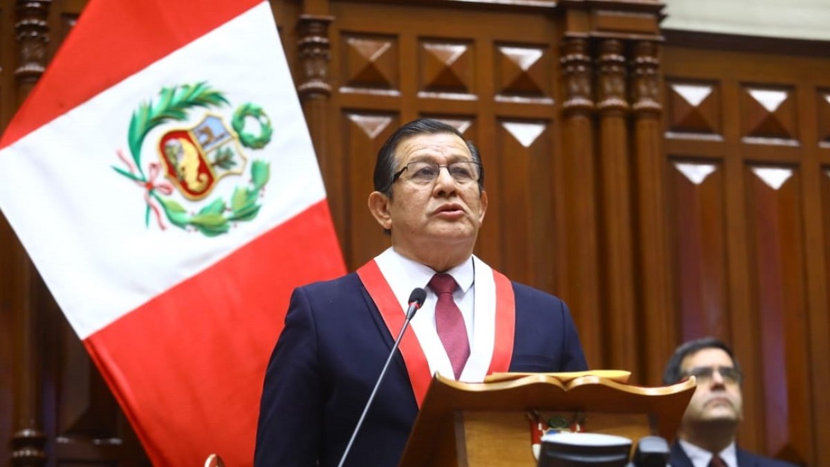Eduardo Salhuana, nuevo presidente del Congreso de Perú.