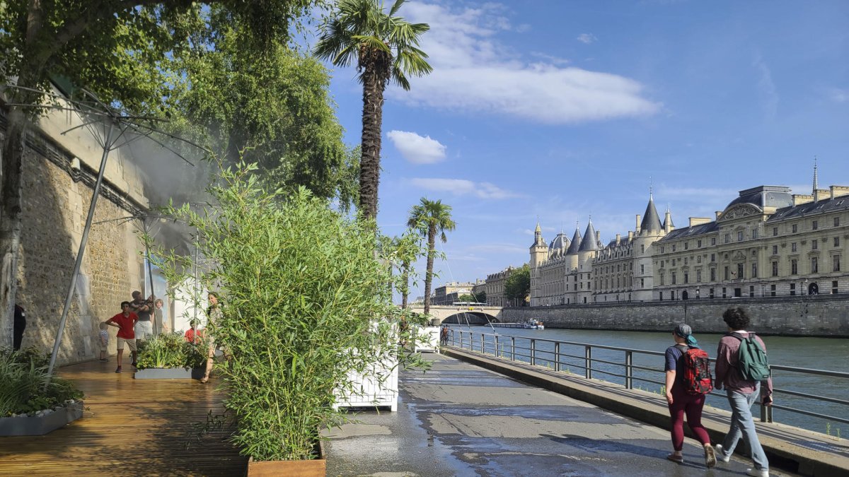 Imagen de archivo del río Sena en París.