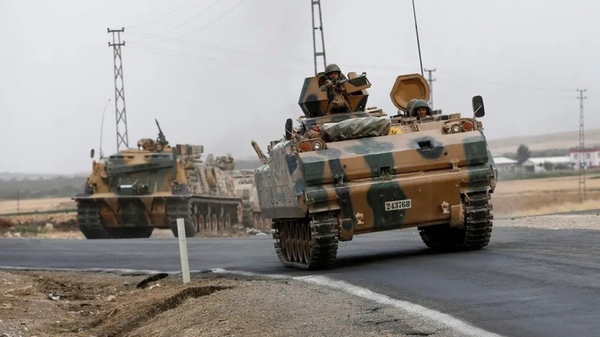 Hecho. Once de los soldados abatidos son de Iraq.