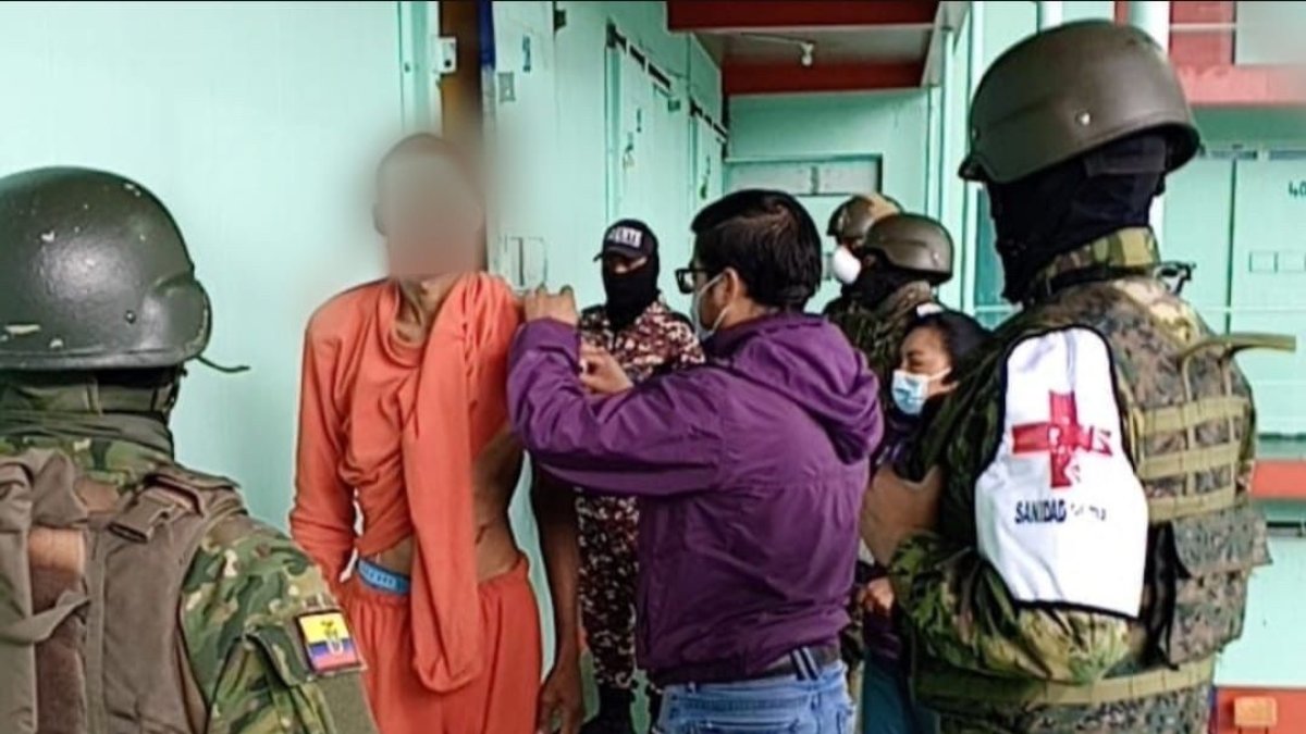 Durante la aplicación de la vacuna a las personas privadas de libertad