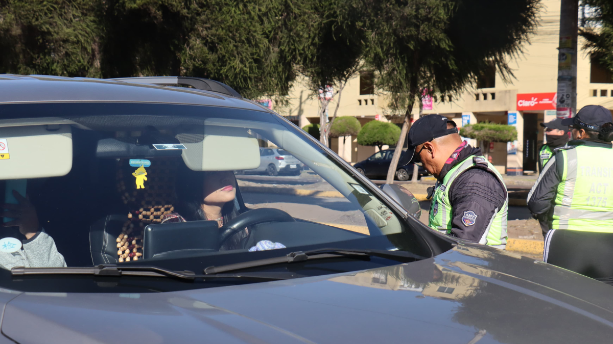 Durante el primer día de operativos de control de exceso de velocidad se registraron seis sancionados y un detenido.