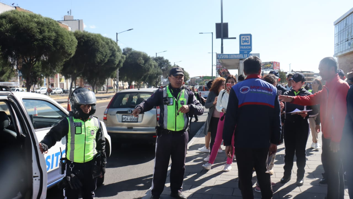 La AMT inició los operativos de control de exceso de velocidad en Quito, este 30 de julio.