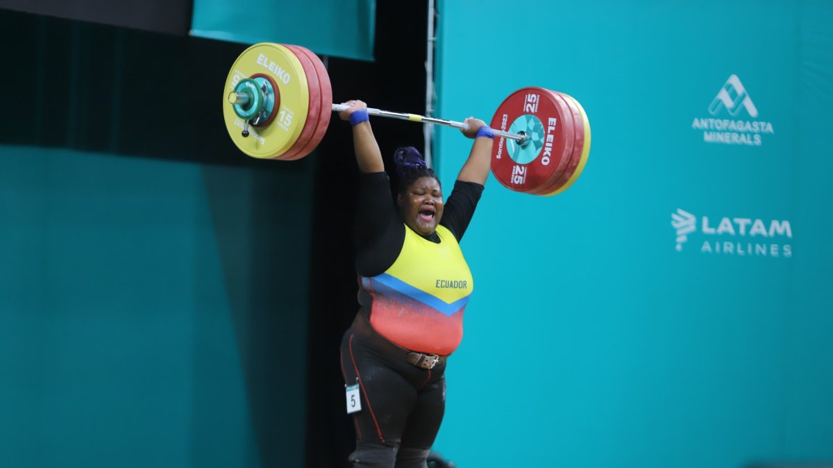 Ayoví ganó la medalla de plata en los Juegos Panamericanos Santiago 2023.