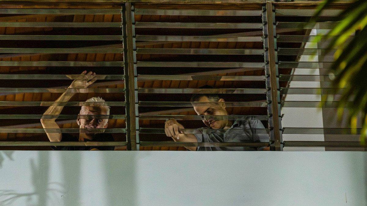 Fotografía de dos de los seis opositores venezolanos que se encuentran refugiados en la residencia oficial de la embajada de Argentina en Caracas (Venezuela).