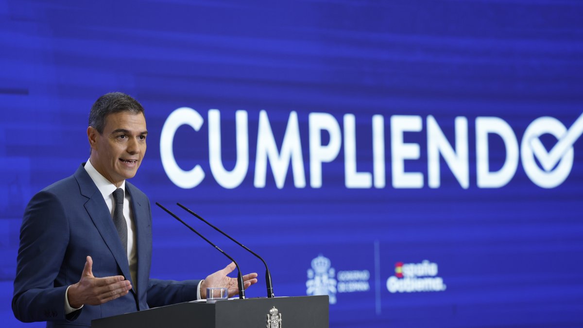 El presidente del Gobierno, Pedro Sánchez, hace este miércoles balance del curso político antes del paréntesis de agosto.