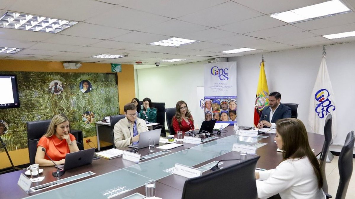 La reunión fue anunciada por el presidente del CPCCS, Andrés Fantoni.