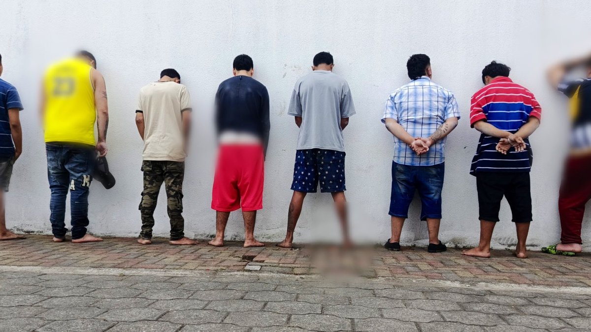 Caso. Dos de los ocho aprehendidos en los allanamientos realizados en Quevedo.