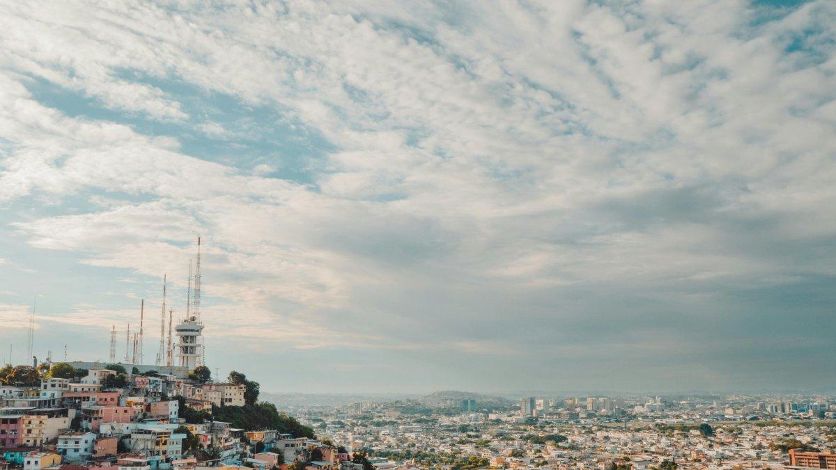 La perla del Pacífico es el epicentro de dinámicas actividades.