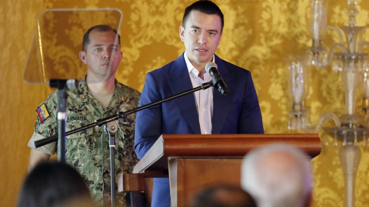 El presidente Daniel Noboa viajará con tres de sus ministros, para asistir al Desfile ecuatoriano en Nueva York, Estados Unidos.