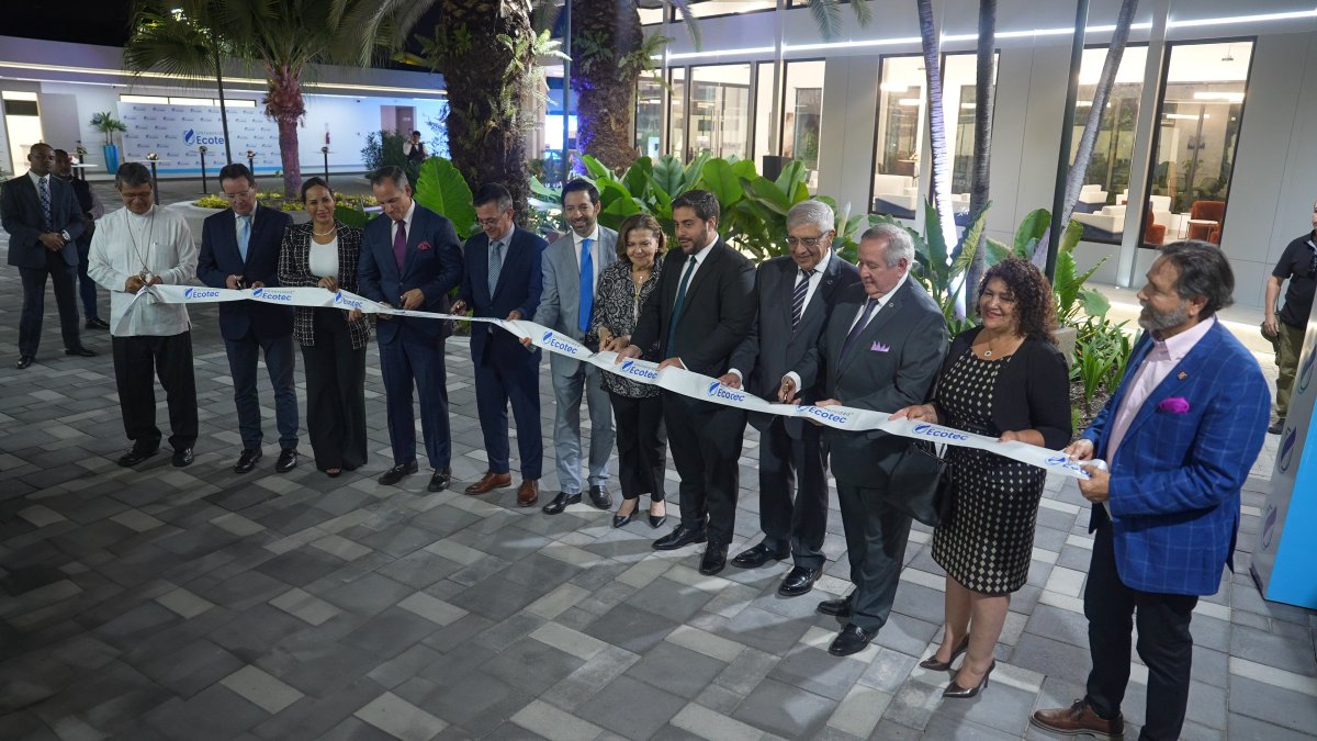 Ecotec cuenta con área de posgrado.