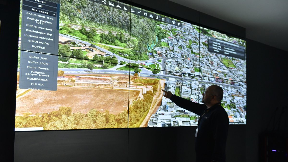Herramientas. Desde 2024 los bomberos cuentan con mapas 3D de edificaciones claves de Quito.