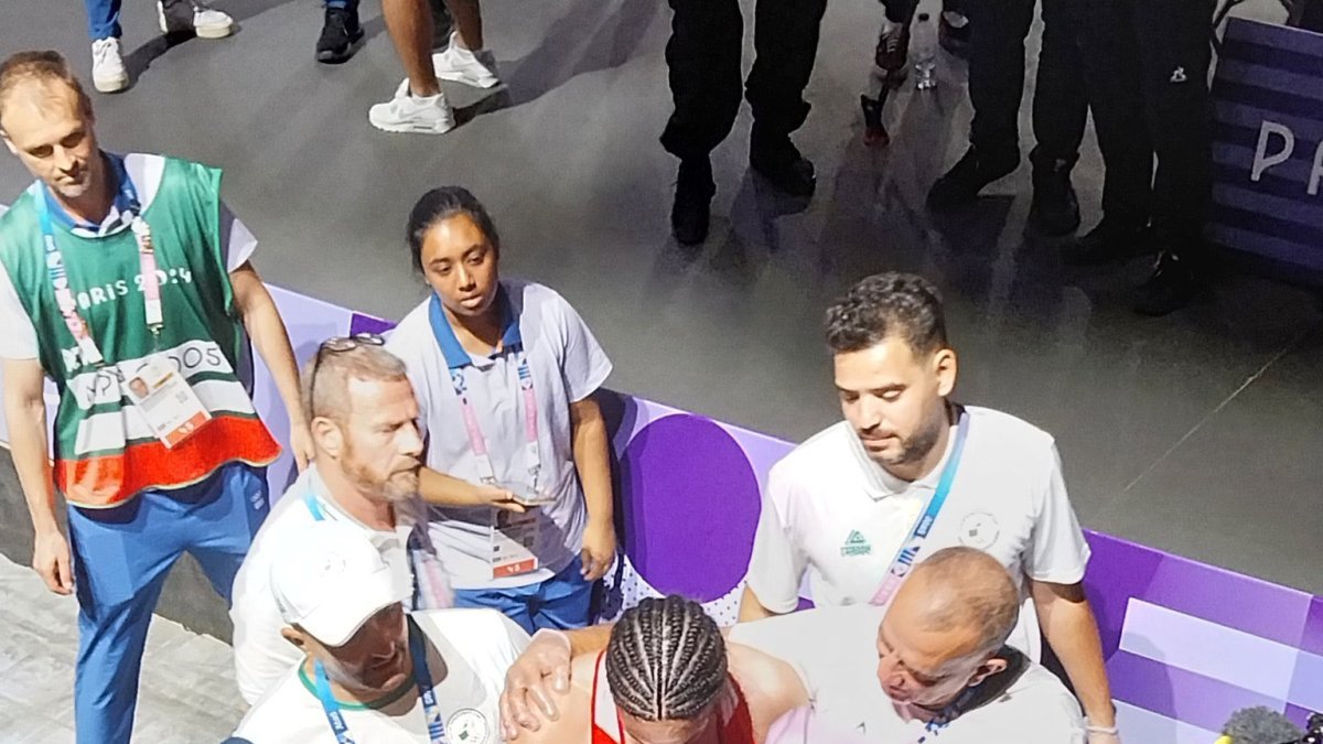 Imane Khelif venció este sábado 3 de agosto a la húngara Luca Hamori y pasó a semifinales.