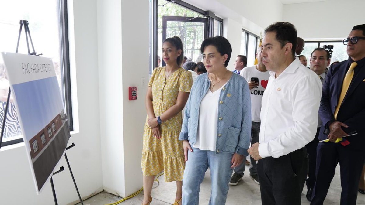 Se trata de un inmueble abandonado desde hace 11 años, según la canciller.