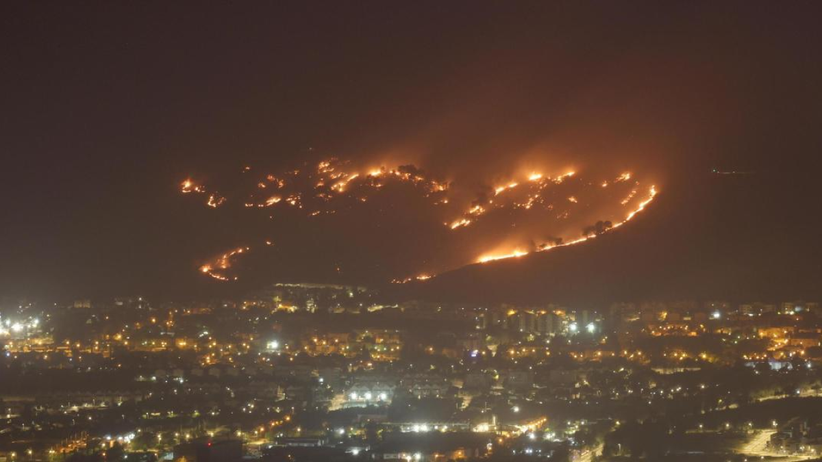 Se produce un incendio a partir de un misil derribado disparado desde el sur del Líbano.