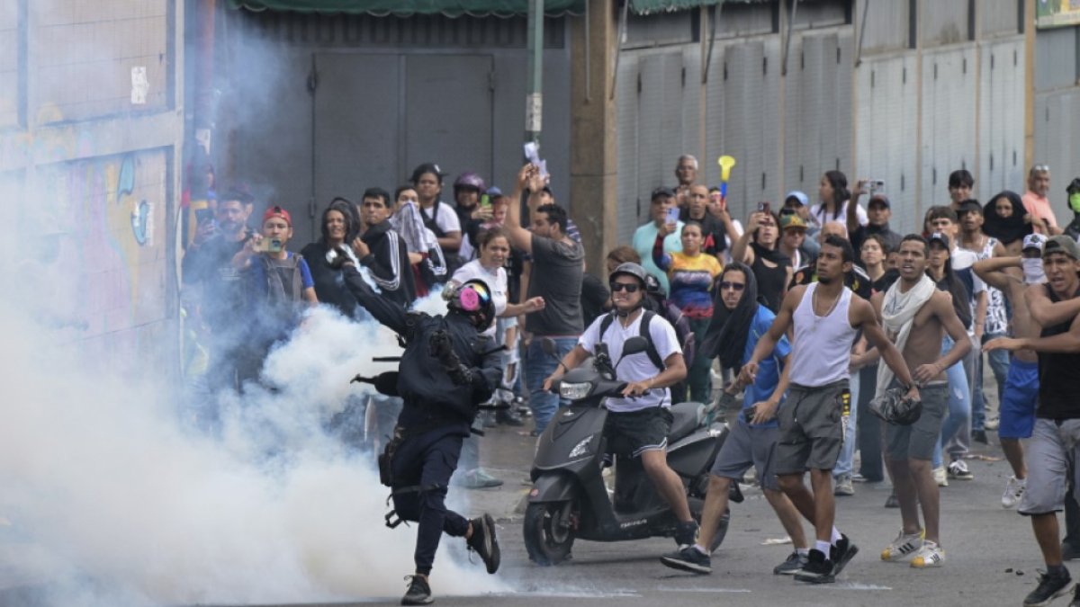 Protestas en Catia contra el resultado de la elección presidencial.