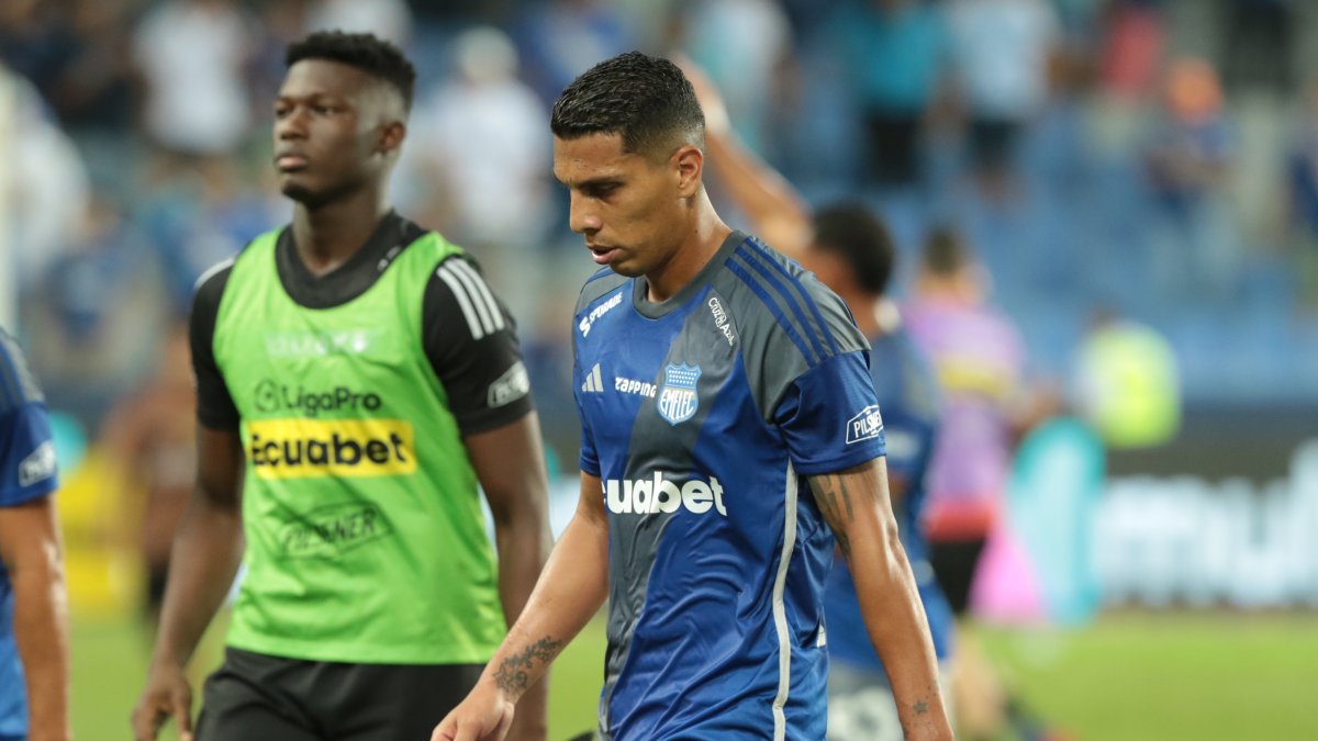 Ante Deportivo Cuenca, los azules demostraron que no han mejorado su nivel futbolístico.