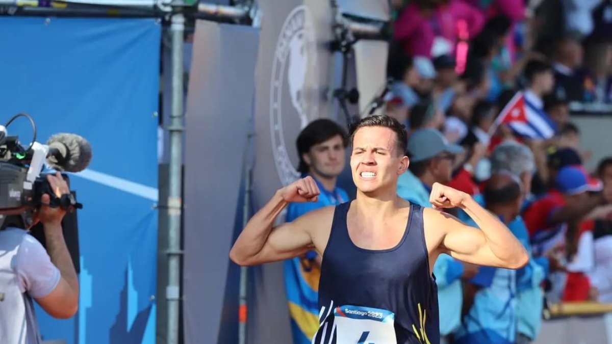 Andrés Torres logra medalla de bronce en pentatlón moderno y cupo directo a los Juegos Olímpicos París 2024 en Santiago 2023.