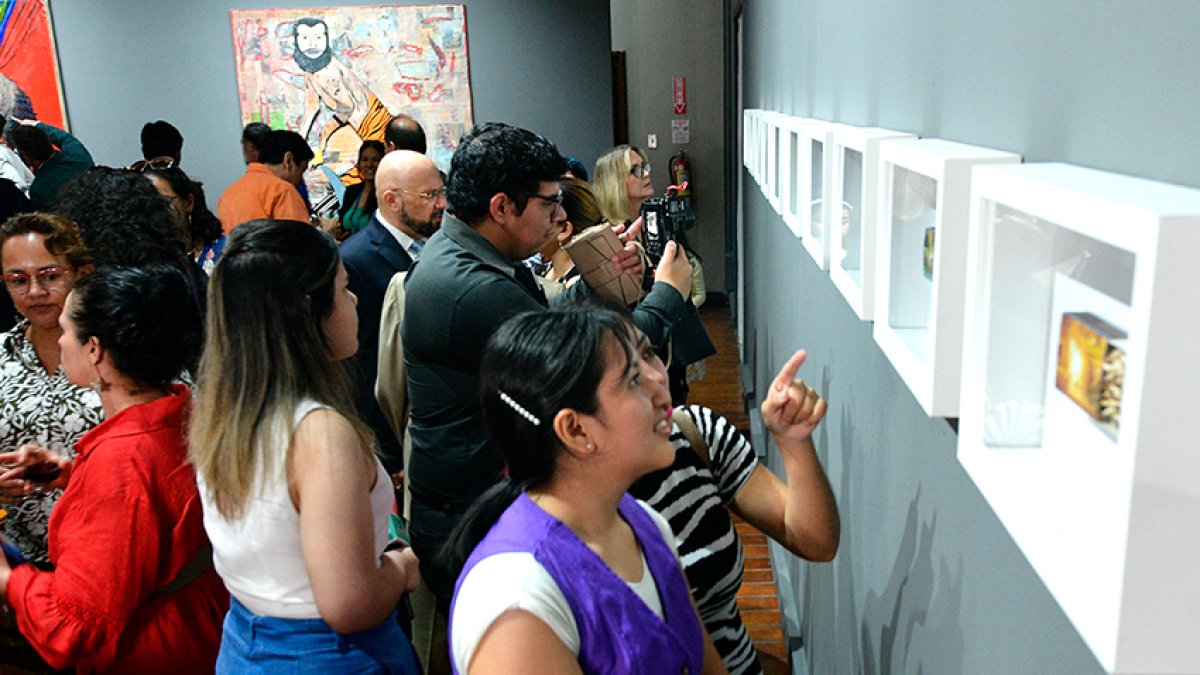 Evento. Visitas a la edición del Salón de Julio que promovió la dirección municipal.