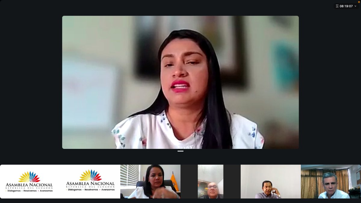 Se dispuso que el proyecto retorne a la Comisión de Gobiernos Autónomos para la continuación del trámite.