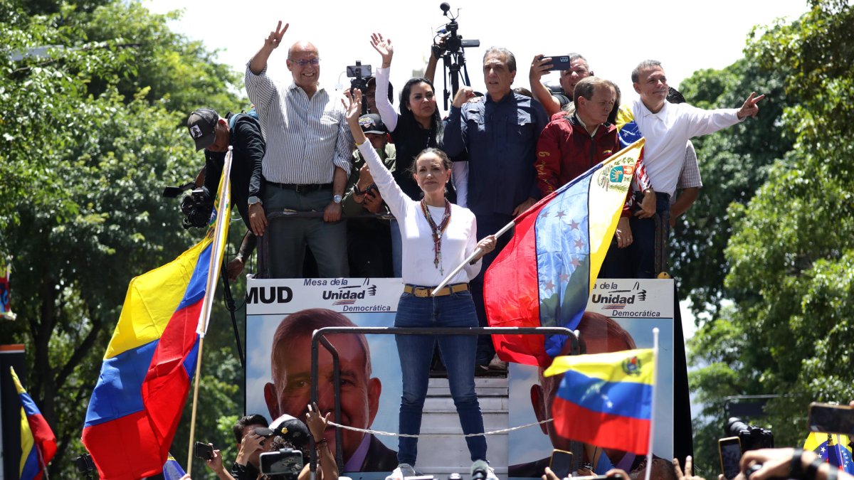 La líder opositora de Venezuela, María Corina Machado, durante una protesta en rechazo a los resultados oficiales de las elecciones presidenciales.